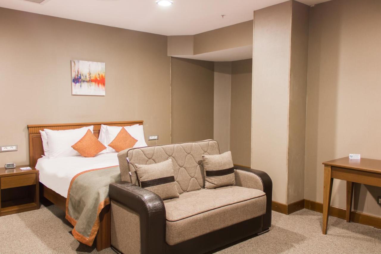 Parkside Hotel & Apartments Баку Екстер'єр фото