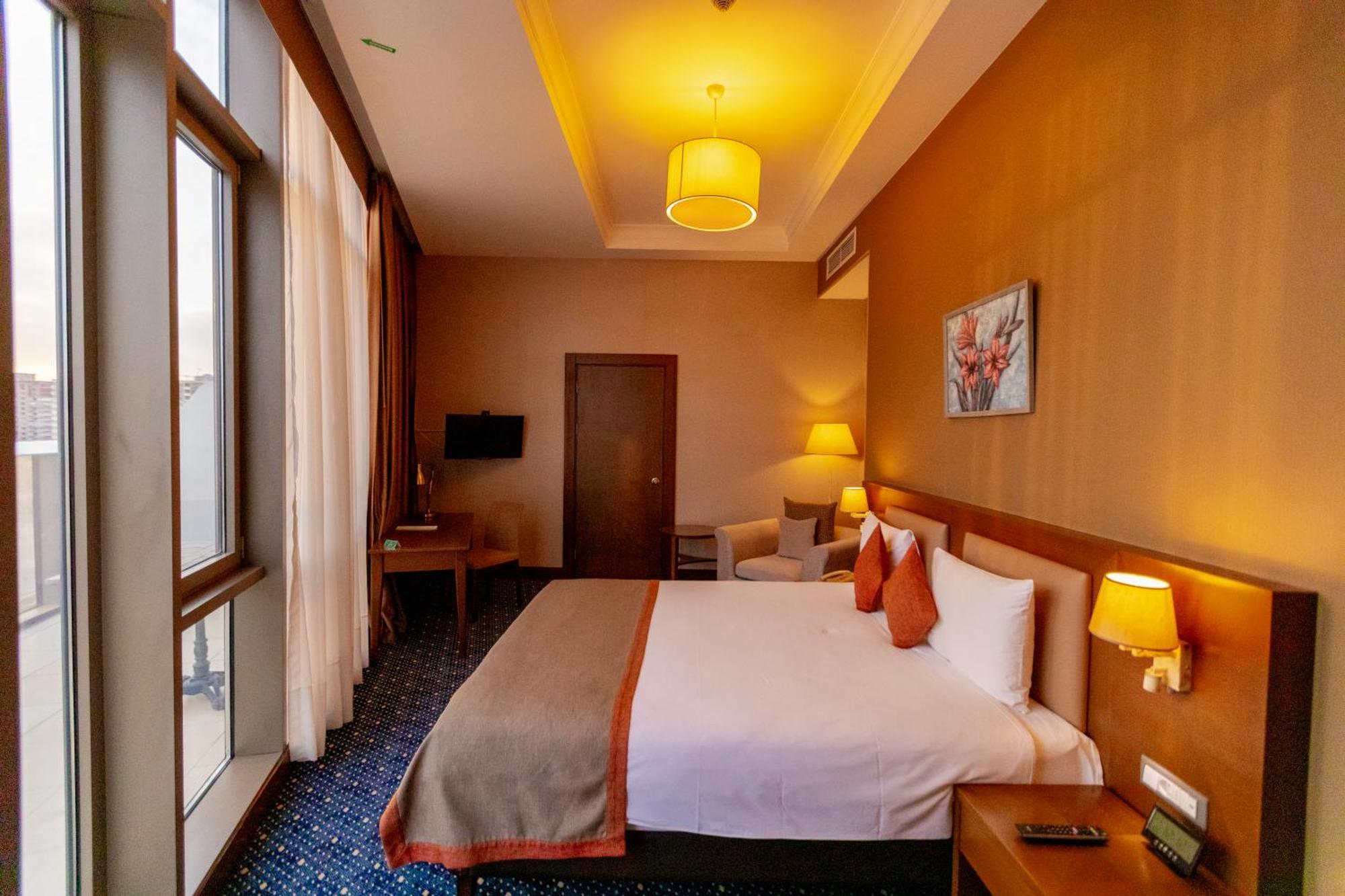 Parkside Hotel & Apartments Баку Екстер'єр фото
