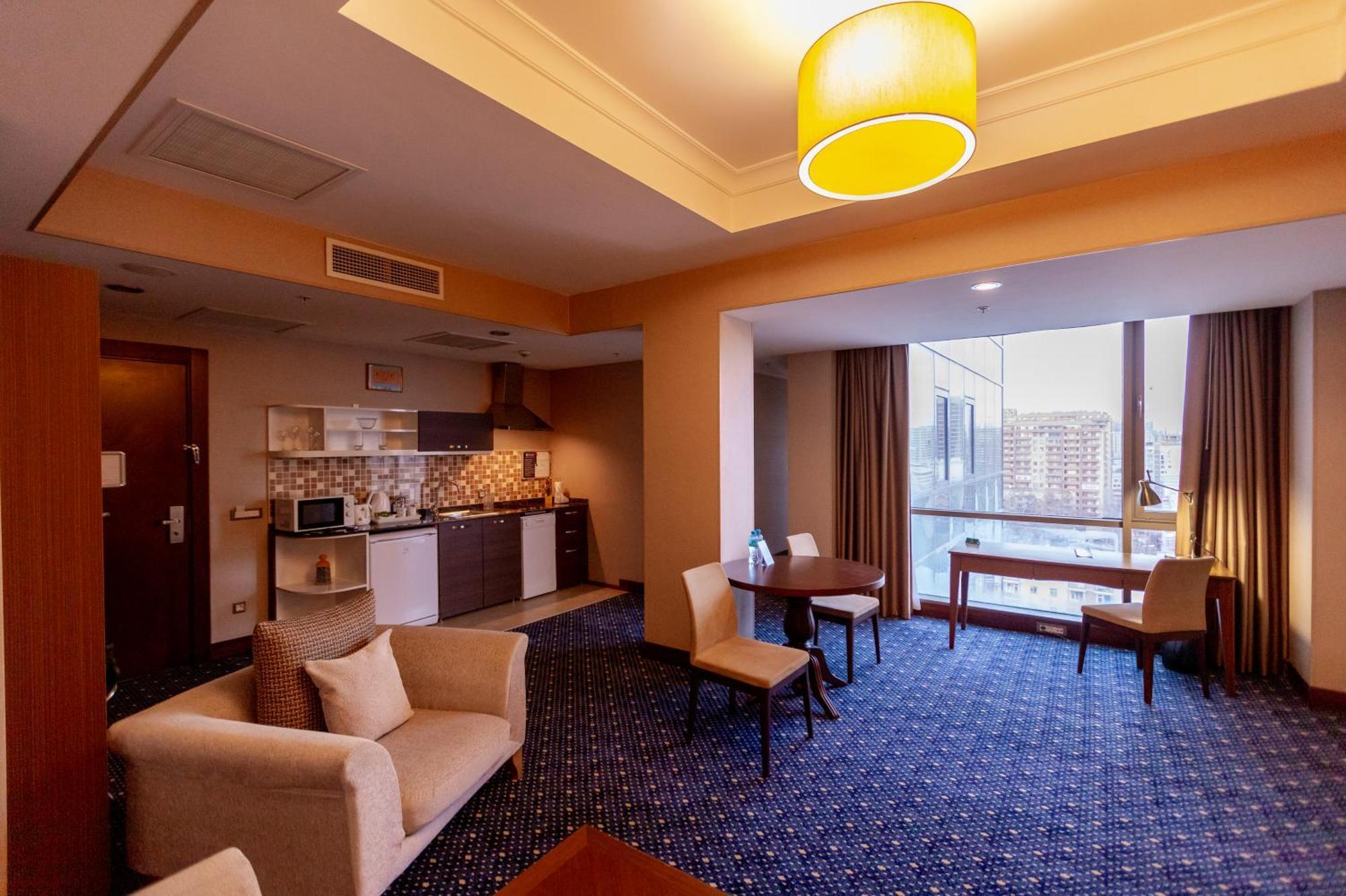 Parkside Hotel & Apartments Баку Екстер'єр фото